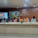 विकासखंड रामपुर सभागार में मनाया गया पीएम किसान उत्सव दिवस, किसानों ने देखा प्रधानमंत्री का सीधा प्रसारण