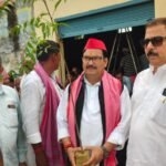 अखिलेश यादव के जन्मदिन पर सपा जिला सचिव भूपेश पांडेय ने 1100 पौधे लगाकर व वितरित कर दिया पर्यावरण संरक्षण का संदेश