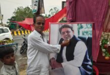 अखिलेश यादव के जन्मदिन पर रामपुर में 1100 पौधों का वितरण, पर्यावरण संरक्षण का लिया संकल्प
