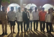 मछलीशहर पुलिस ने जुआ खेलते आठ आरोपियों को किया गिरफ्तार, 43,300 रुपये व ताश की गड्डी बरामद